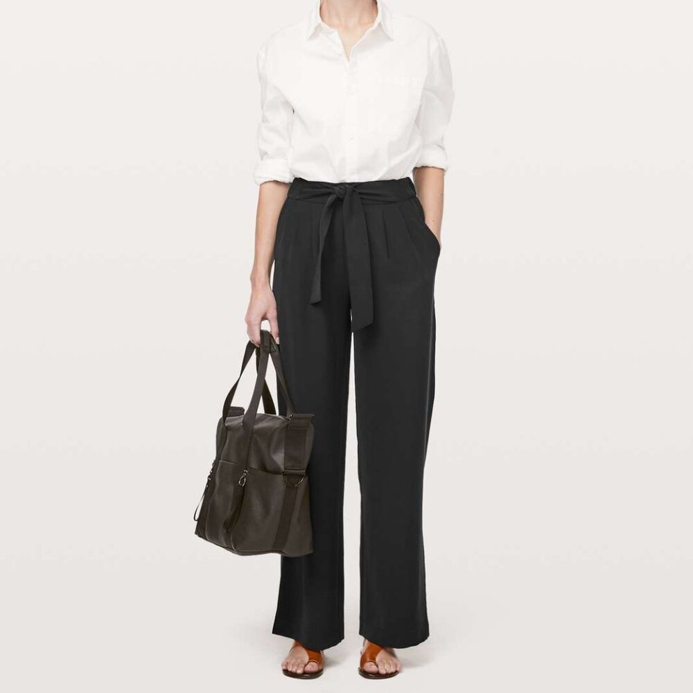Lulu Noir Wide-Leg Pants